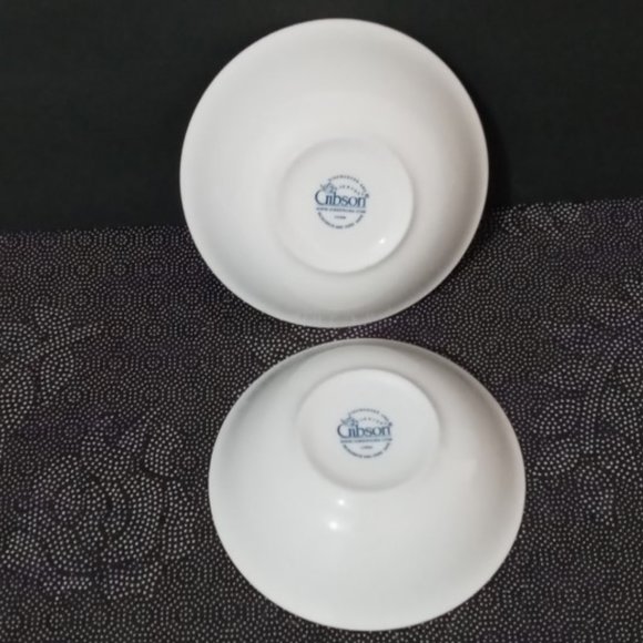 2 Gibson Designs Christmas Treasures SOUP BOWLS - Picture 5 of 6